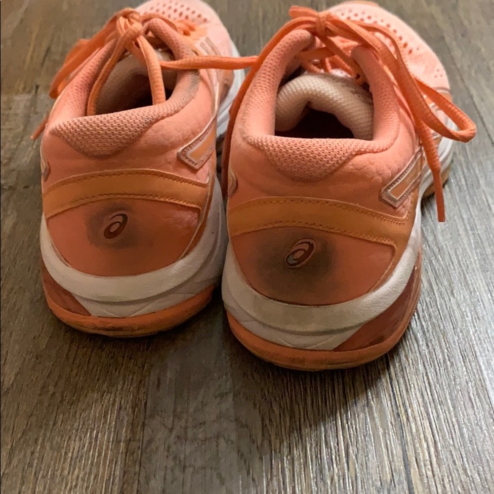 Orange ASICS - Picture 2 of 4